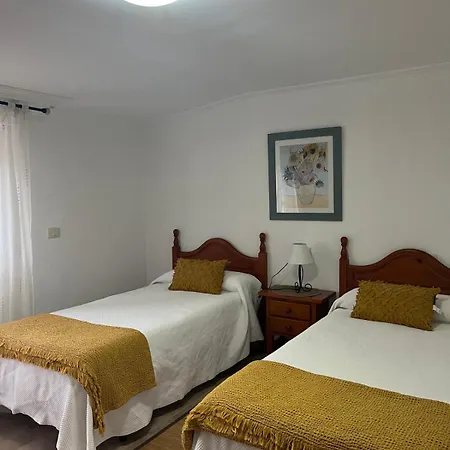 Casa A Gandara 公寓